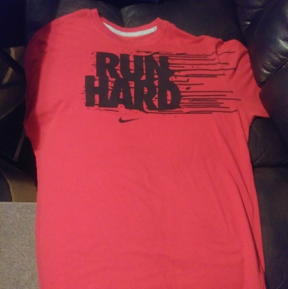 Nike "Run Hard" T Shirt